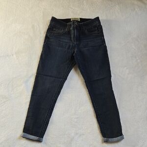 Like New! Women's Democracy Jeans Size 6